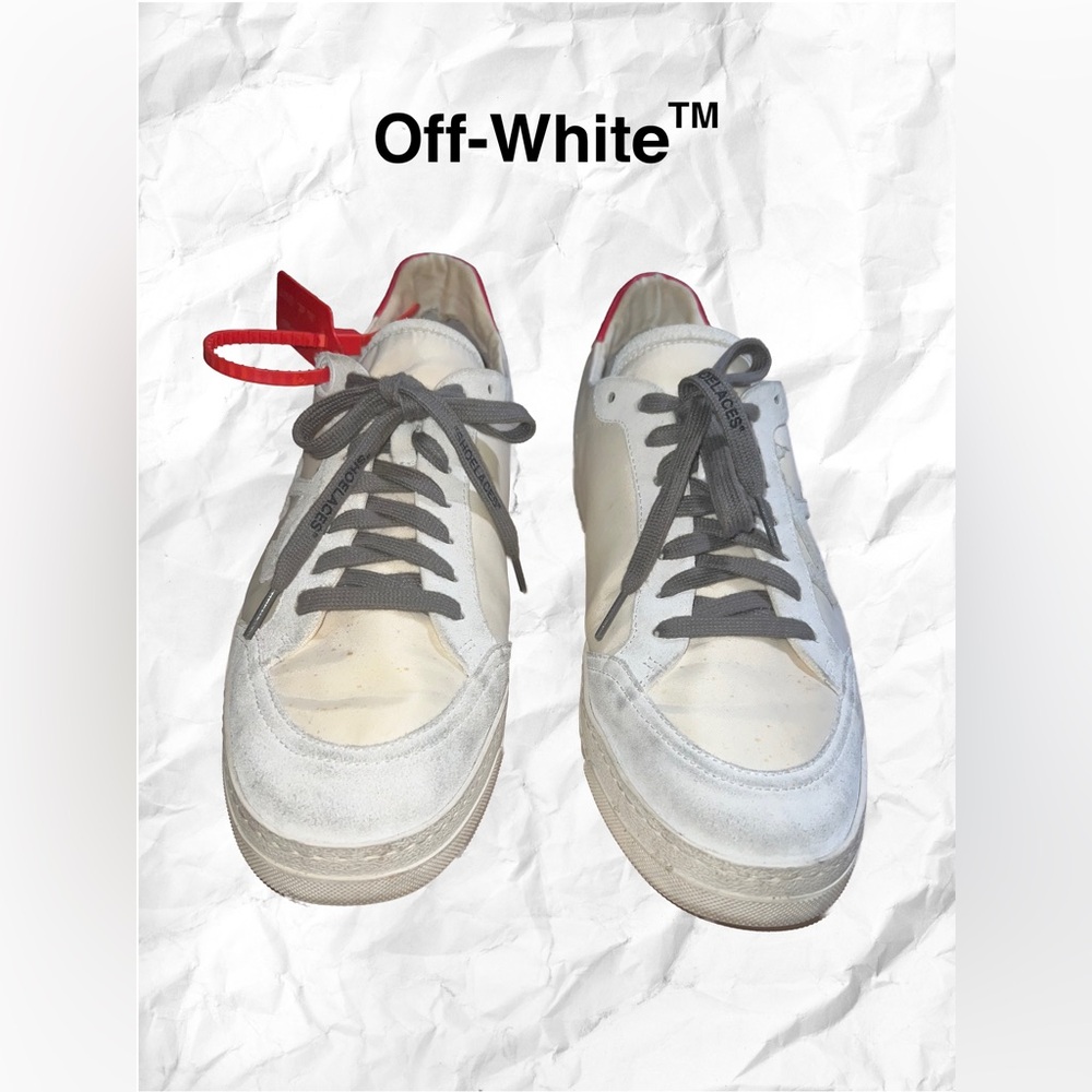 Off-White White and Red 2.0 Low Sneakers